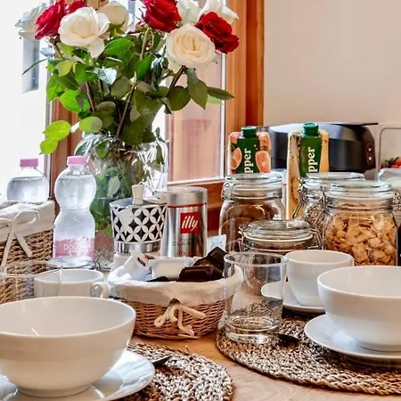 Exclusive アパート