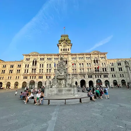 Exclusive アパート *