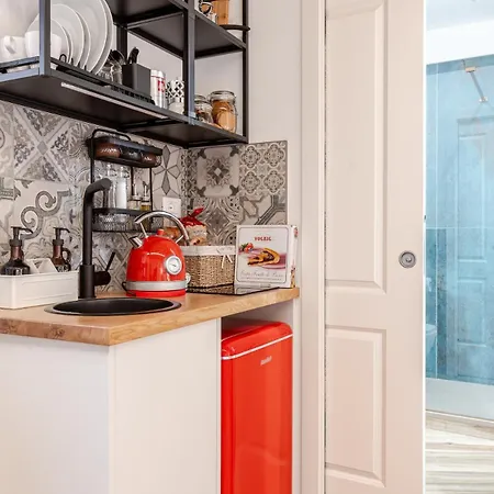 Exclusive アパート トリエステ