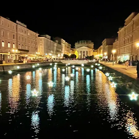 アパート Exclusive